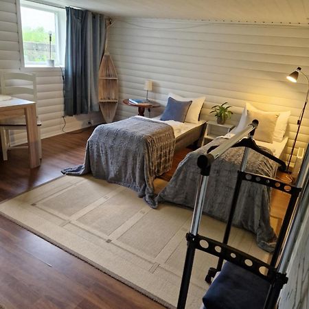 Your Place To Stay In Lofoten At Our Family House! Ballstad Eksteriør bilde