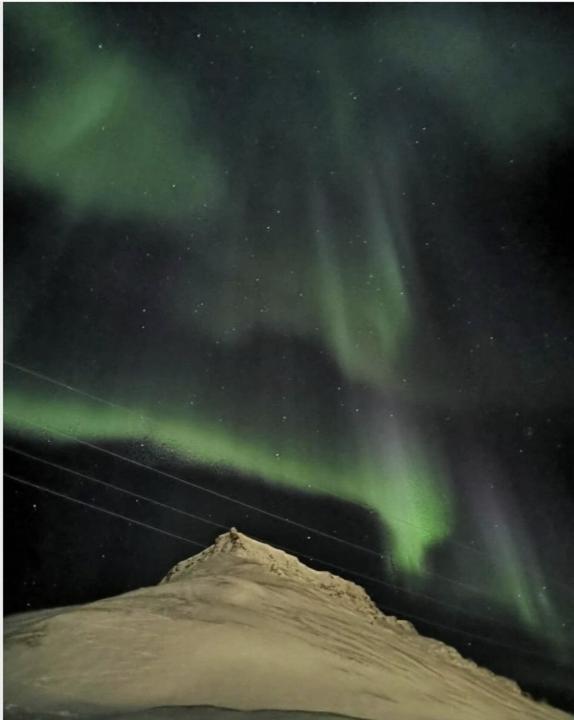Your Place To Stay In Lofoten At Our Family House! Ballstad Eksteriør bilde